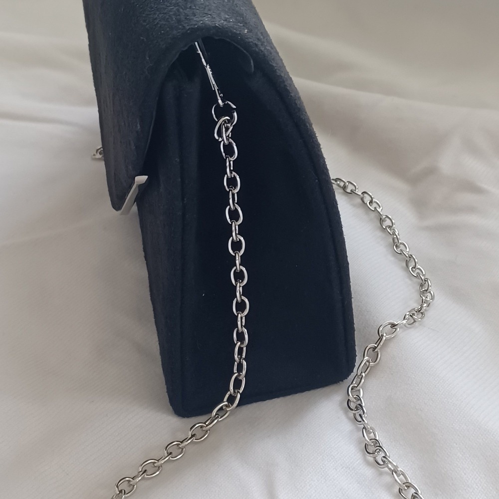Black Velvet Envelope Clutch Purse with Silver Chain Strap Formal Bag Unbranded - Picture 5 of 8